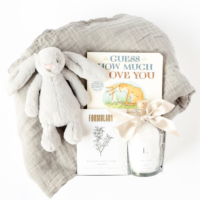 New Gifts for New Moms: Gifting Baby and Mom